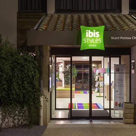 Ibis Styles Niort Poitou Charentes Otel
