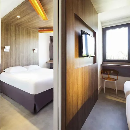 Hotel Ibis Styles Niort Poitou Charentes Vouille (Deux-Sevres)