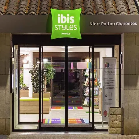 ホテル Ibis Styles Niort Poitou Charentes Vouille (Deux-Sevres)