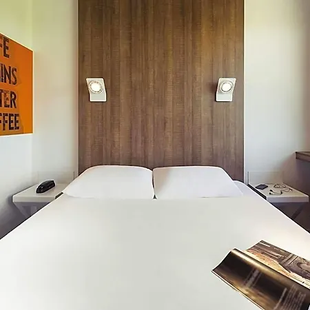 Ibis Styles Niort Poitou Charentes Hotel 3*