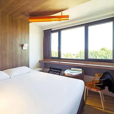 Hotel Ibis Styles Niort Poitou Charentes Vouille (Deux-Sevres)