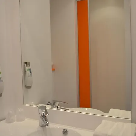 Ibis Styles Niort Poitou Charentes Hotel 3*